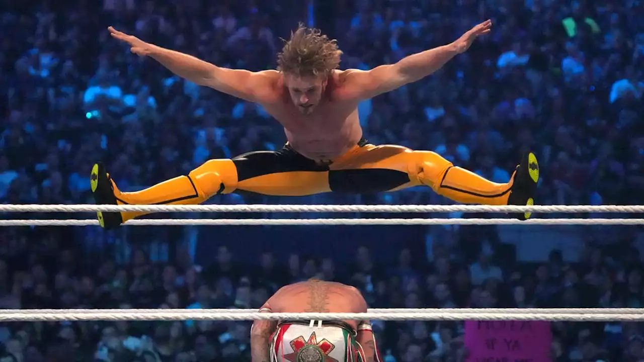 After WrestleMania cameos, social media star Logan Paul signs pro wrestling deal with WWE