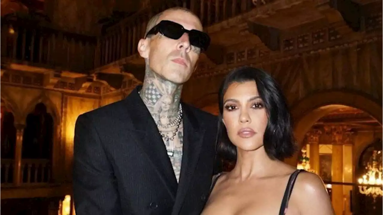 Sempat Bikin Panik, Travis Barker Dilarikan ke RS karena Sakit Ini