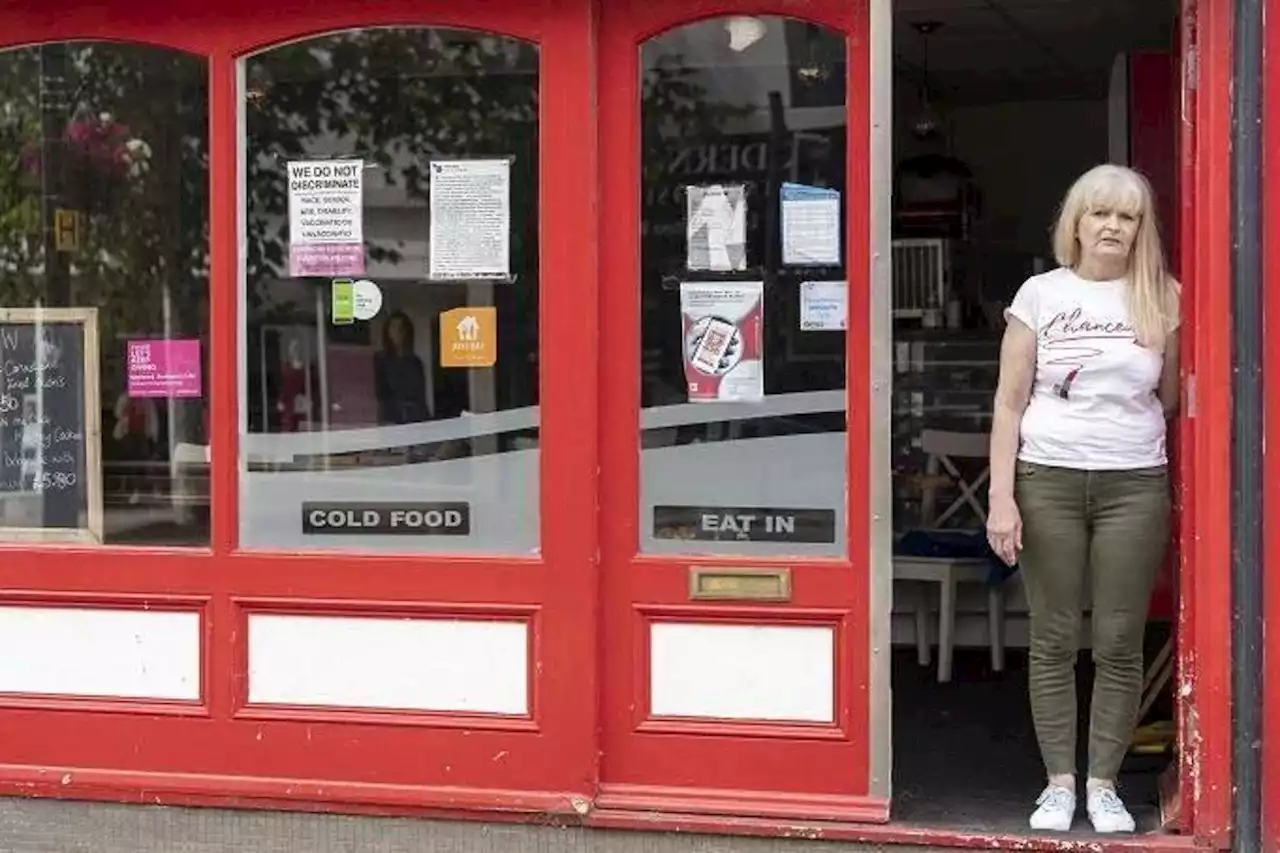 Popular Yorkshire cafe 'forced to close' because of costly online delivery fees