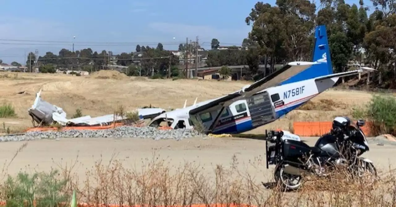 1 dead, 1 injured injured in small plane crash in Oceanside, firefighters say