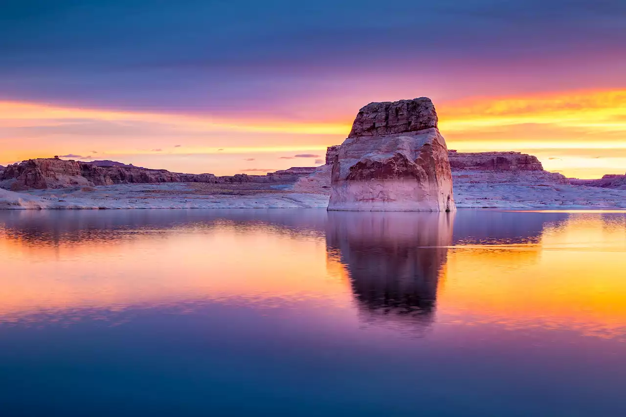 Terrifying Lake Powell rockslide sends boaters fleeing, and it was captured on video