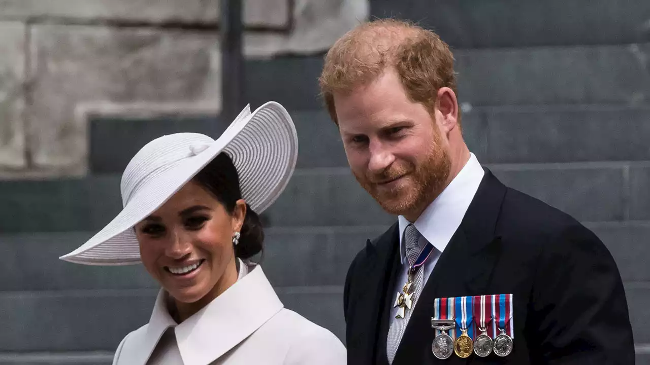 Prince Harry, Meghan Markle 'careful to avoid any eye contact' at service of thanksgiving: royal observer