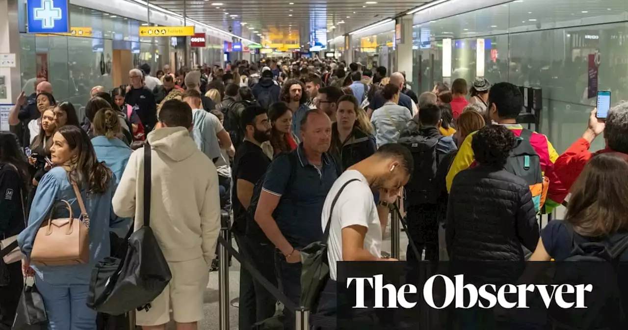 Minister was warned staff crisis would lead to ‘inevitable’ travel chaos, says aviation union