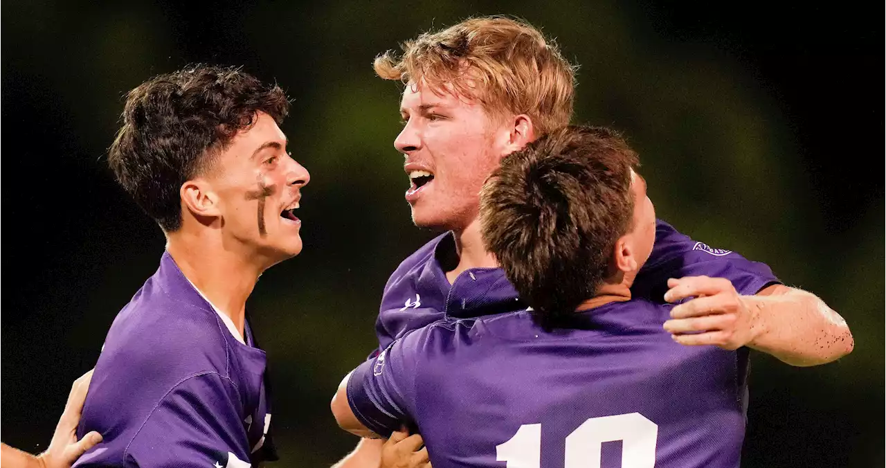 Ridge Point knocks off Strake Jesuit in baseball playoffs