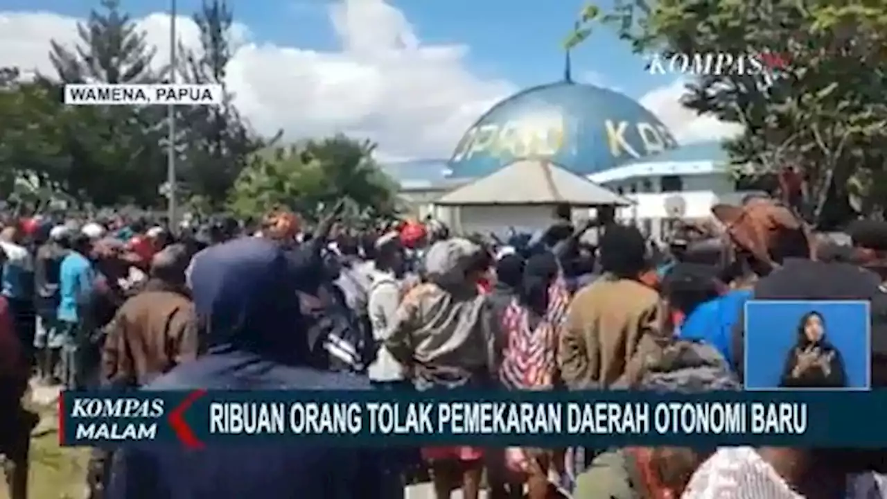 Ribuan Orang Unjuk Rasa Kepung Kantor DPRD Jayawijaya Tolak Pemekaran Daerah Otonomi Baru