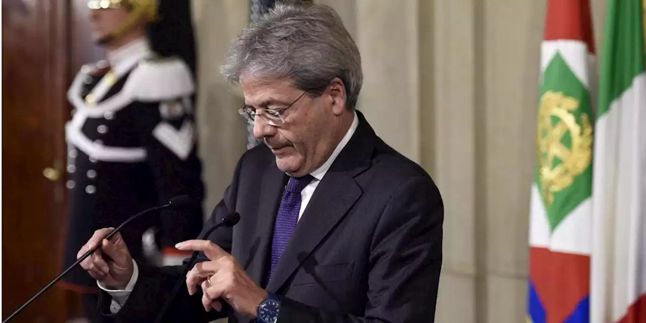 Lavoro, Gentiloni: 'In Italia il salario minimo è indispensabile' | Ddl fermo in Senato, pressing sul governo