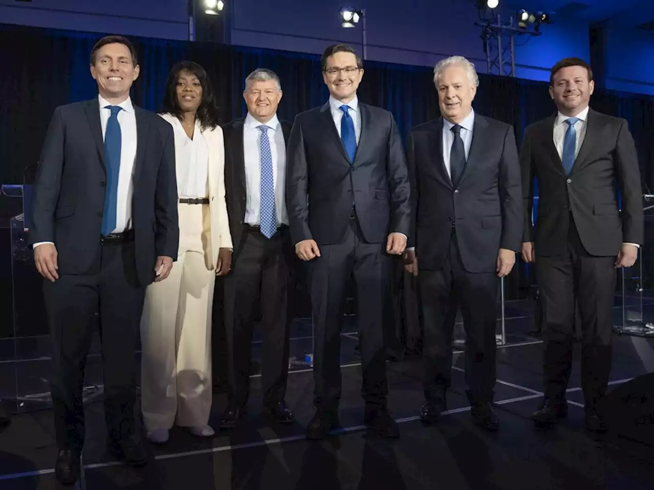 Party memberships break record as Conservative leadership candidates race to midnight deadline