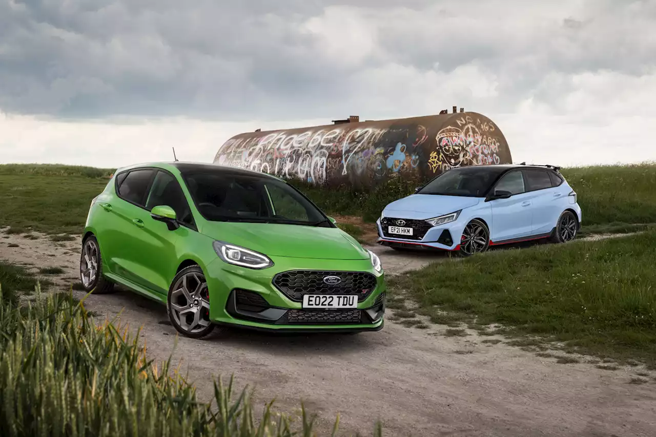 2022 Ford Fiesta ST vs Hyundai i20N