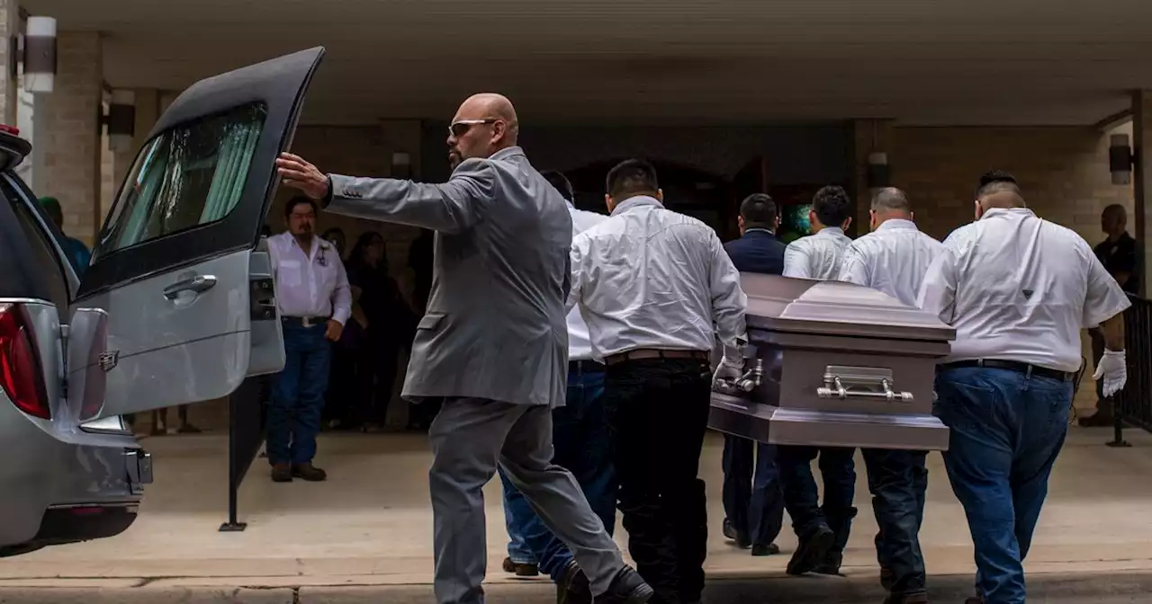 Uvalde buries 10-year-old Amerie Jo Garza, the first of many funerals to come