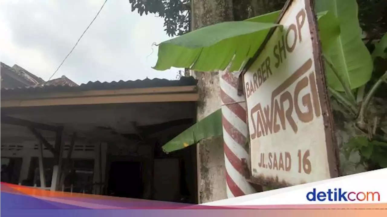 Menjajal Pangkas Rambut Langganan Jenderal dan Pesohor