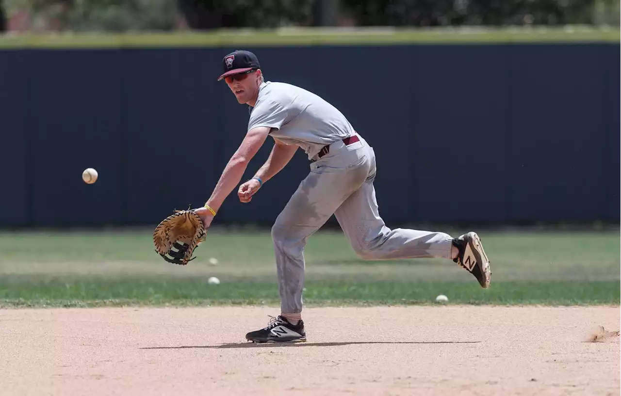 Trinity wins to stay alive in D-III championship