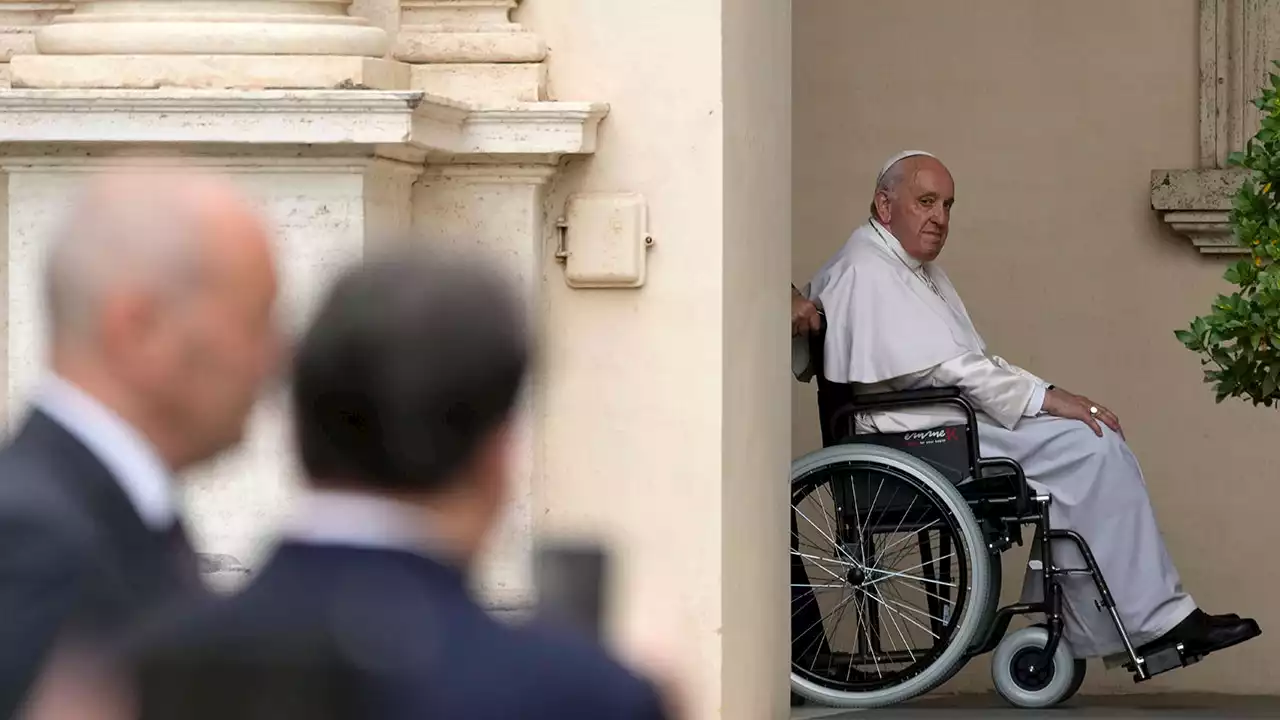 Pope Francis fuels new speculation on future of pontificate