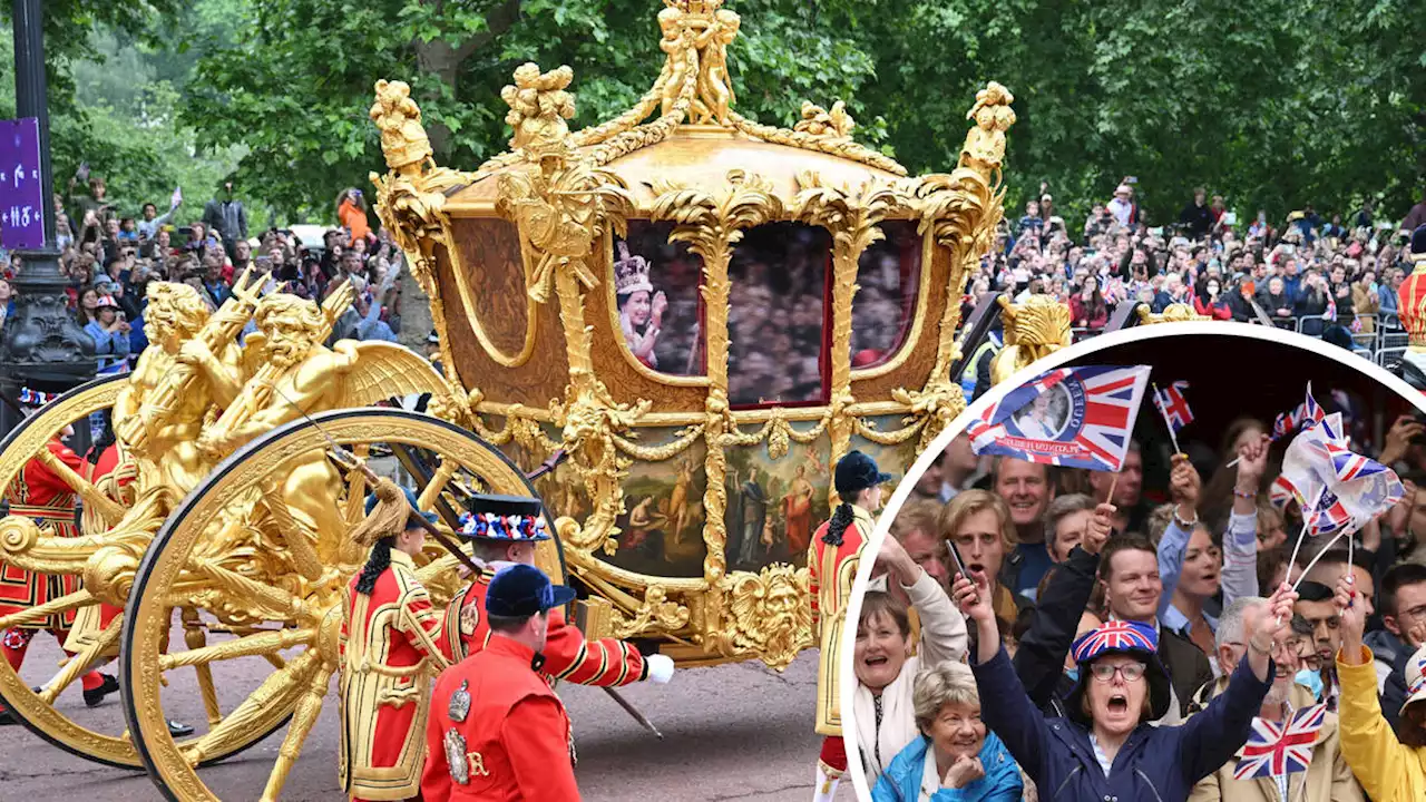 Hologram Queen leads Jubilee Pageant through London as crowds cheer