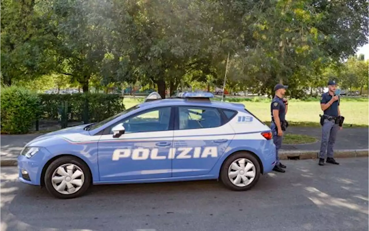 Milano, fa il bagno al parco delle Cave: disperso in acqua