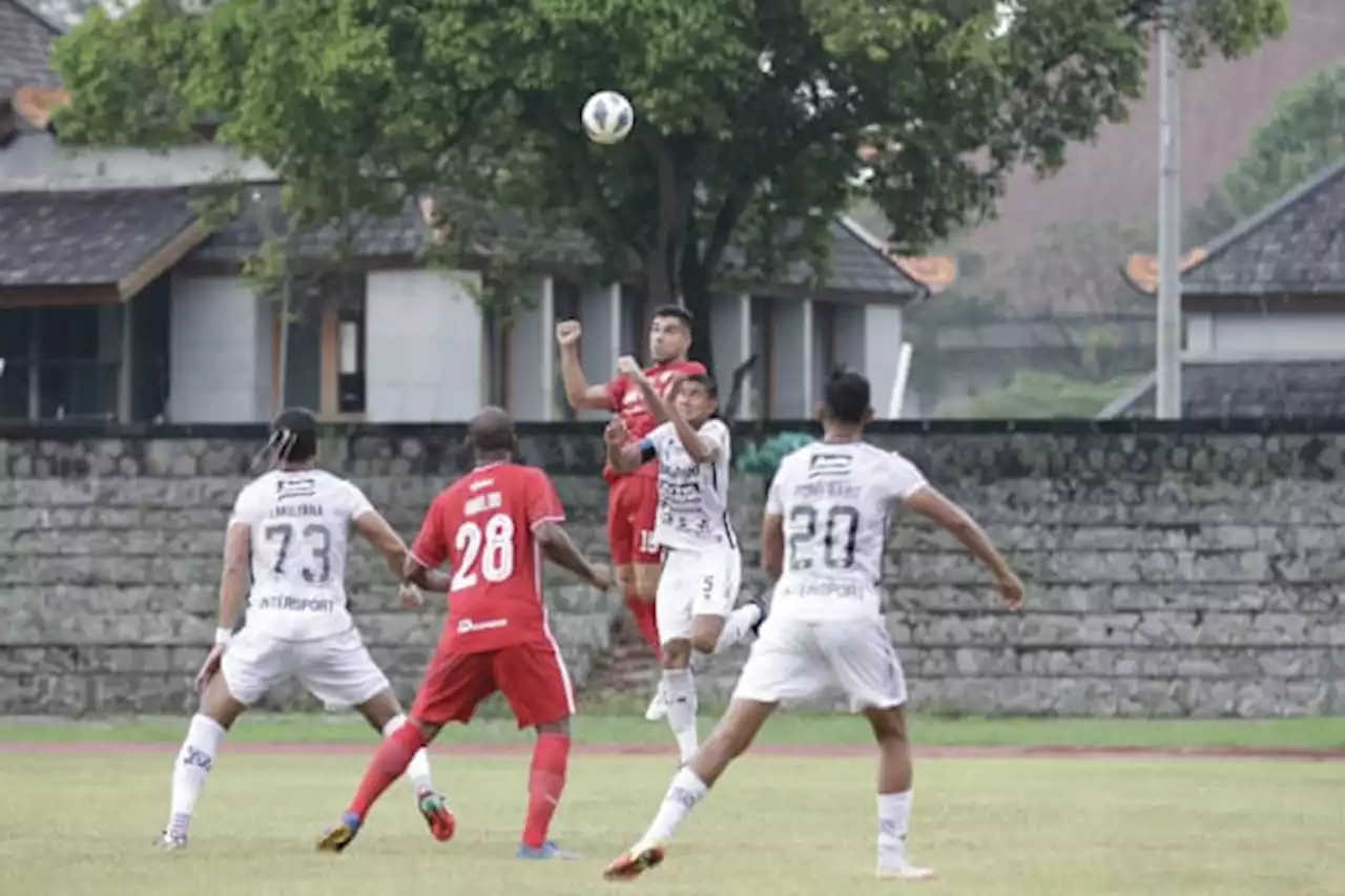 Duel Tim Juara, Persis Solo dan Bali United Berbagi Angka 2-2