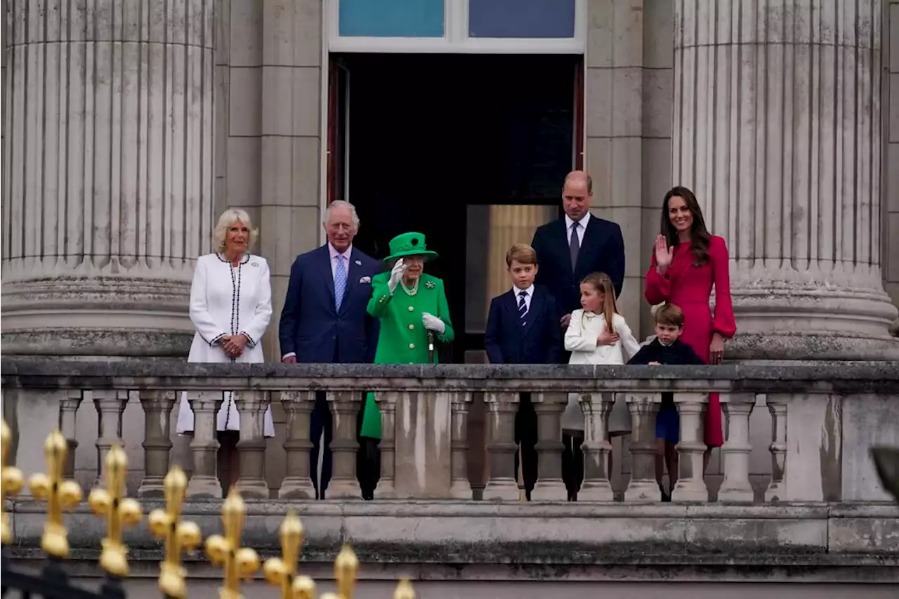 Queen Elizabeth II Appears on Final Day of Platinum Jubilee