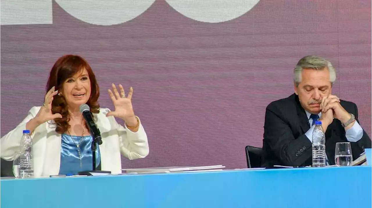 Cristina Kirchner, al acecho de Martín Guzmán