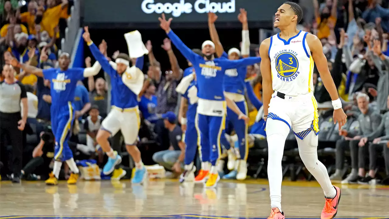 NBA Twitter Explodes After Jordan Poole's Incredible Half-Court Dagger Shot