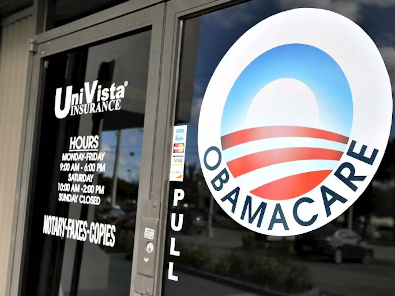 Republicans Decry 'Unlawful' $45 Billion Biden Scheme to Expand Obamacare