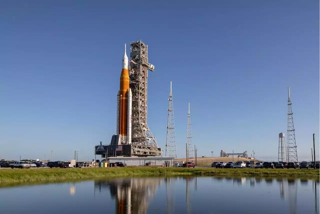 NASA’s mega moon rocket arrives at launchpad (again) | Digital Trends