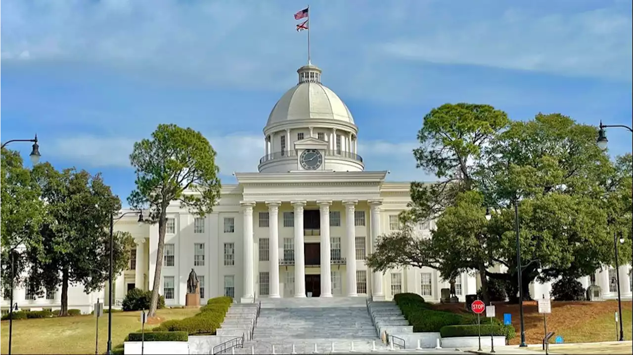 Gov. Ivey declares June 20th as Juneteenth state holiday for 2022