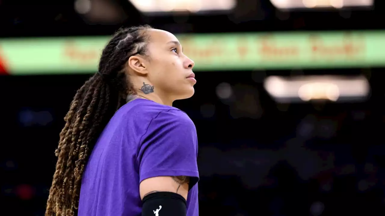 Houston crowd demands release of WNBA star Brittney Griner from Russian prison