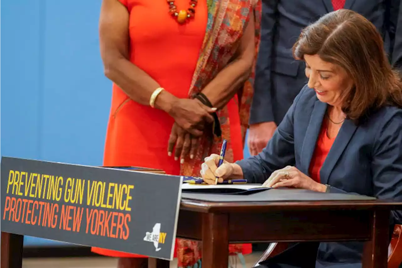 NY governor signs law raising age to own semiautomatic rifle