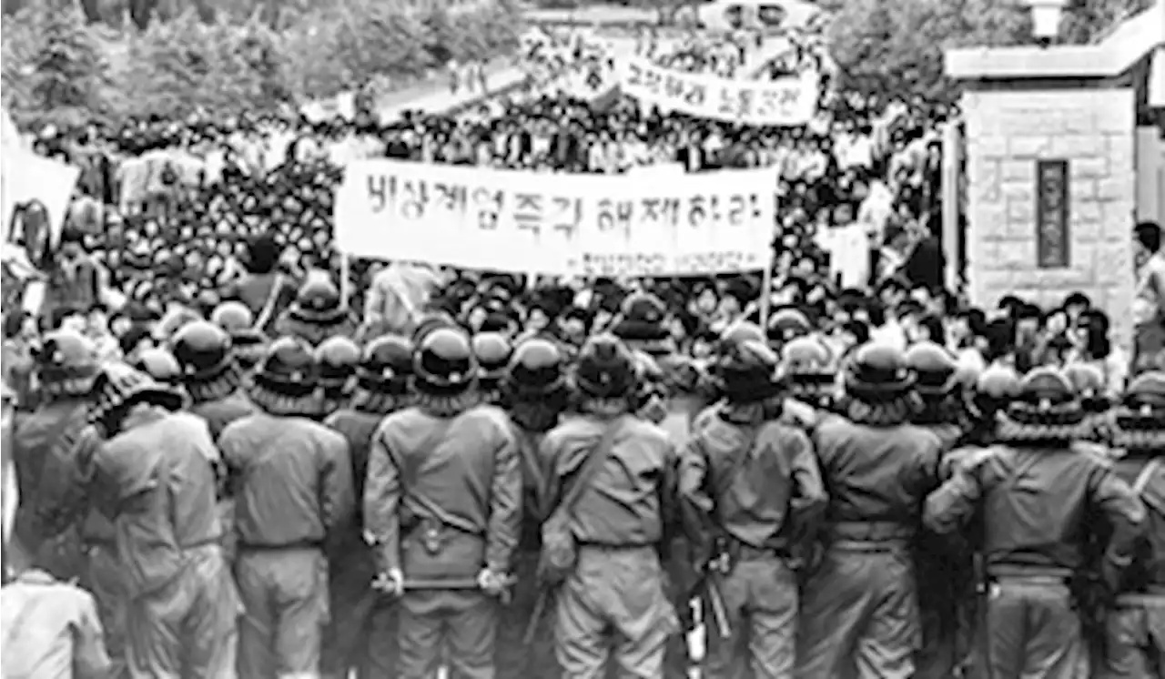 유튜브엔 ‘북한군 개입설’, 네이버 댓글엔 ‘가짜 유공자설’ 가장 많았다