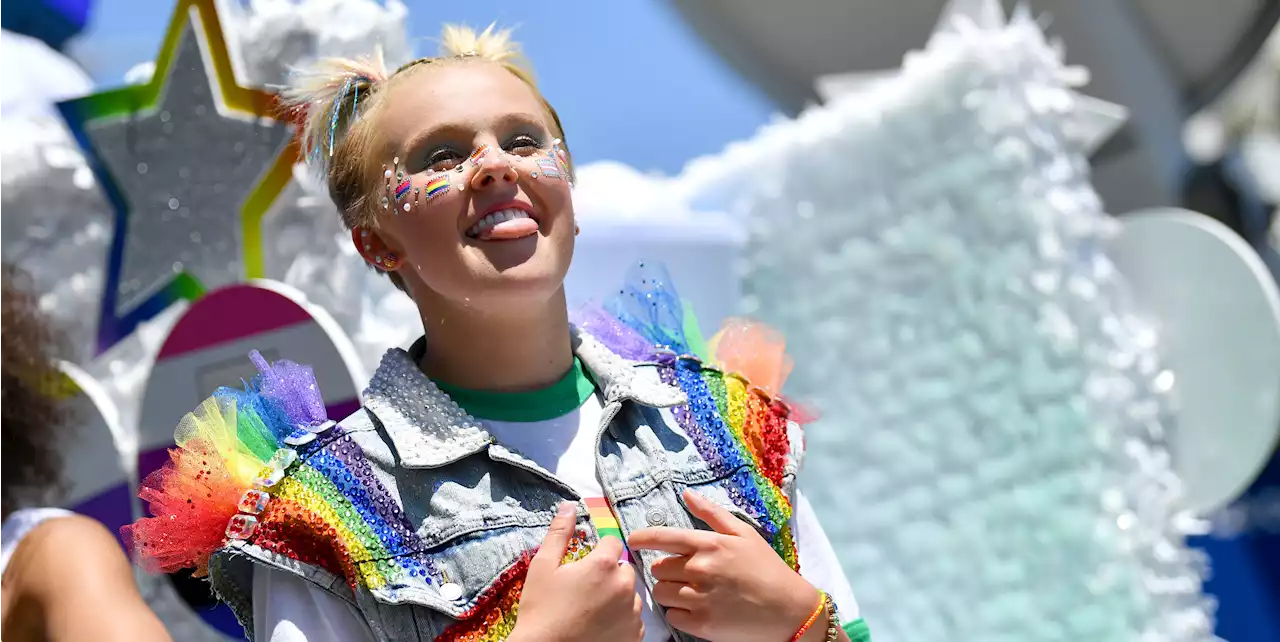 JoJo Siwa Is Honored at West Hollywood's Pride Parade