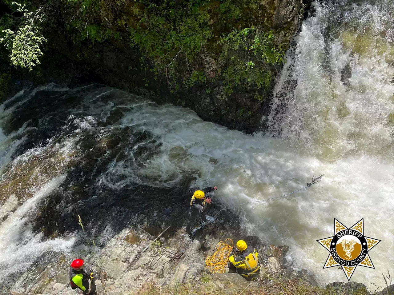 Calif. man drowned trying to rescue his two dogs from waterfall