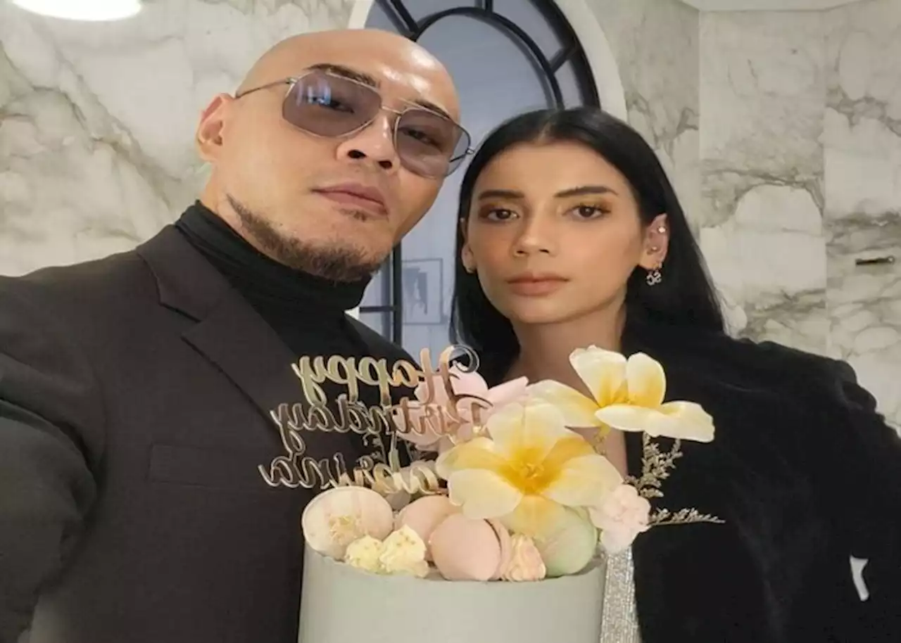 Akhirnya Menikah, Begini Perjalanan Cinta Deddy Corbuzier