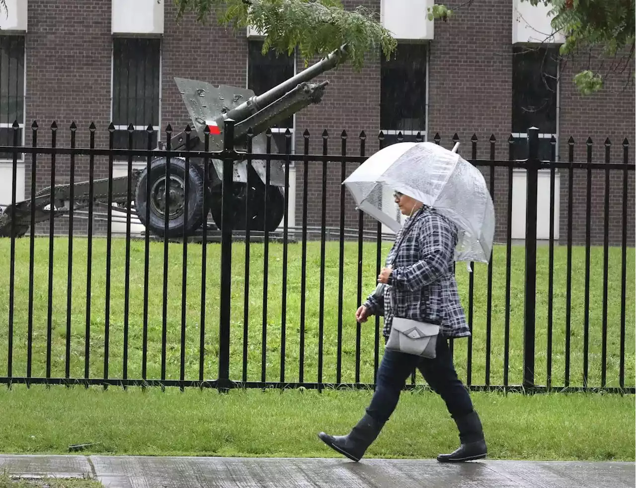 Heavy rainfall to hit Toronto Monday night says Environment Canada