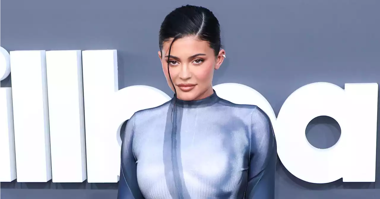 Kylie Jenner Declares ‘Free the Nipple’ in 'Naked' Bikini: Photos