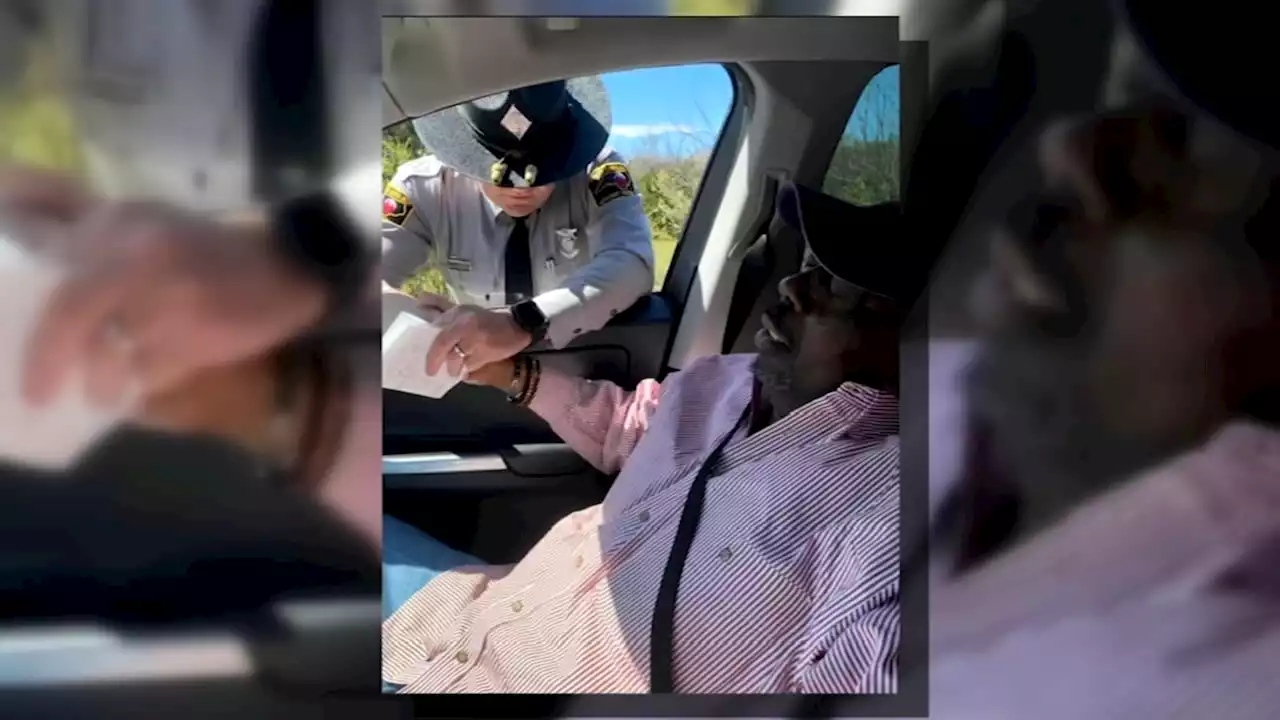 Traffic stop turns into powerful moment of prayer between trooper and a father with cancer