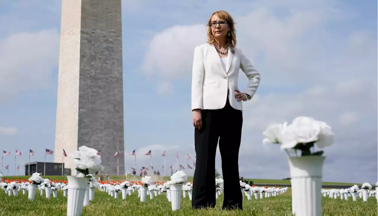 Former Rep. Giffords tells Congress ‘be bold’ on gun reform