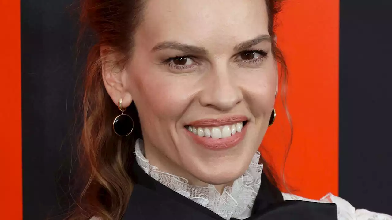 Woman's Lost Dachshund Is Found ... In Hilary Swank's Lap