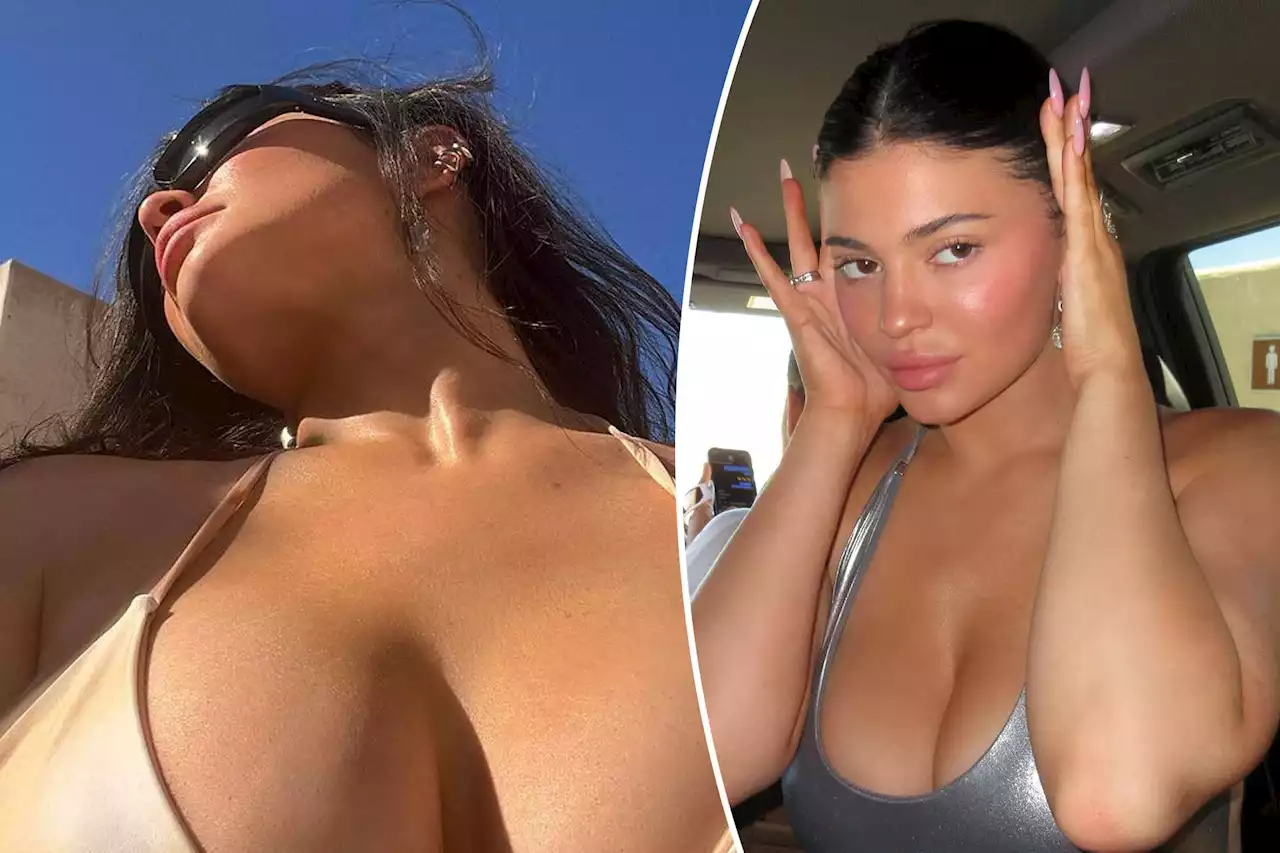 Kylie Jenner ‘frees the nipple’ in $325 ‘naked’ bikini