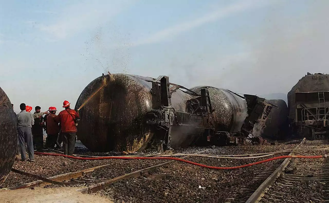 Train Derailment in East Iran Kills at Least 17, Injures 50