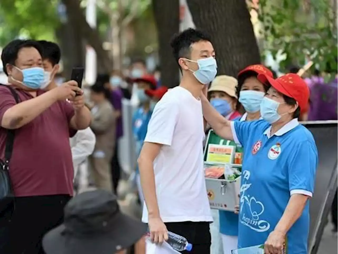 中 수능 시험지 촬영해 인터넷에 유포…당국 '사전 유출 아냐'(종합) | 연합뉴스