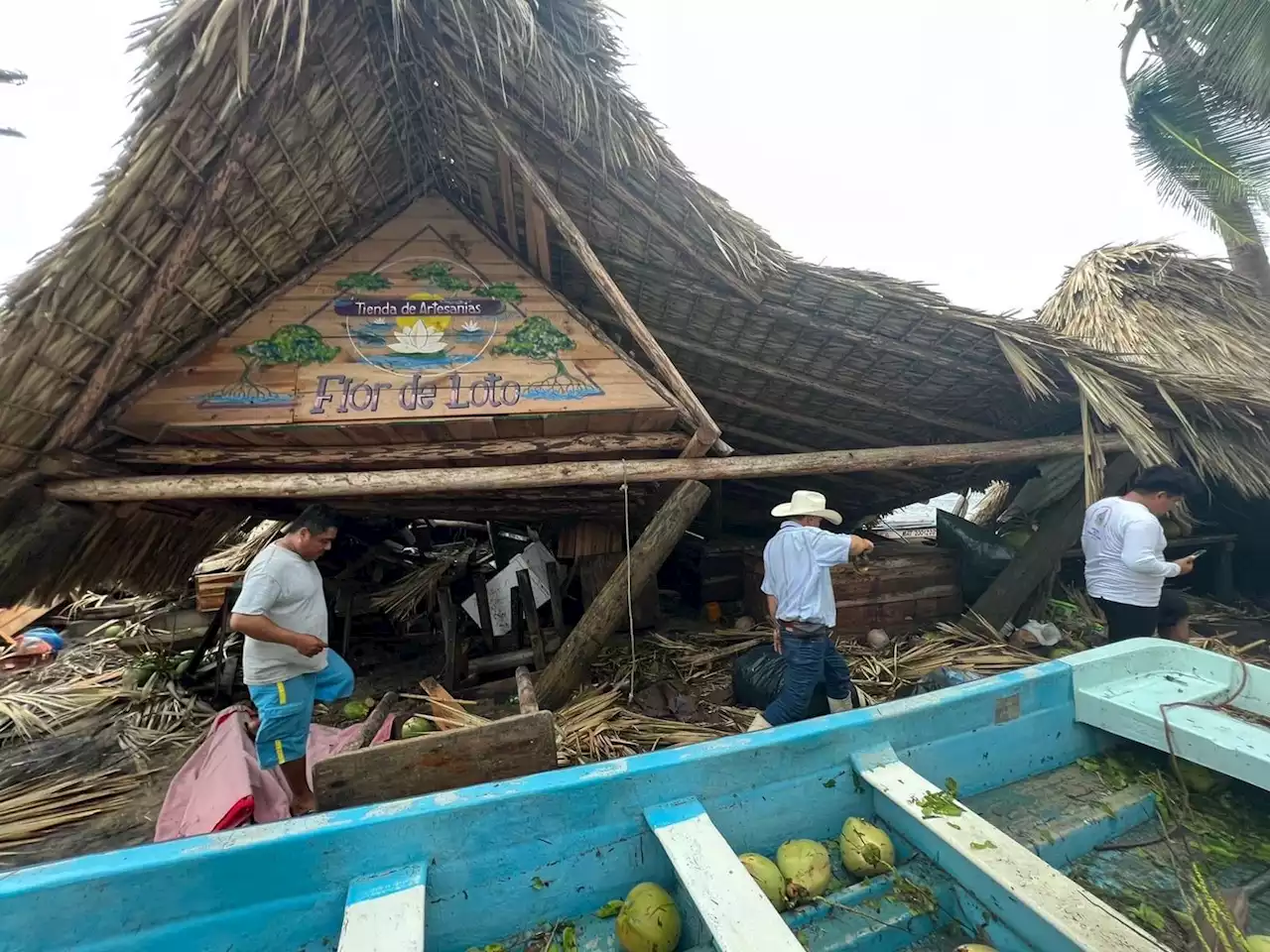 Estiman 8 mil personas damnificadas en Oaxaca por 'Agatha'