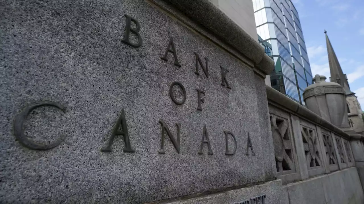 Bank of Canada sounds alarm on economic risk of high household debt amid soaring inflation