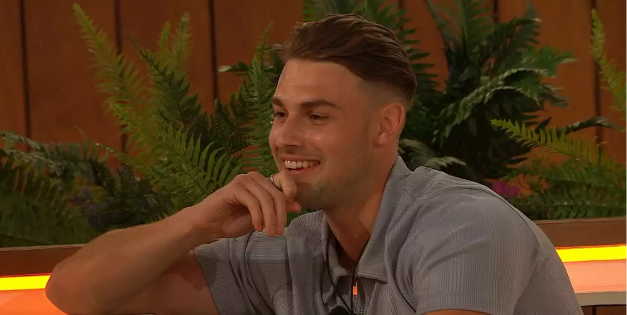 Love Island viewers have a lot to say about Andrew's apology