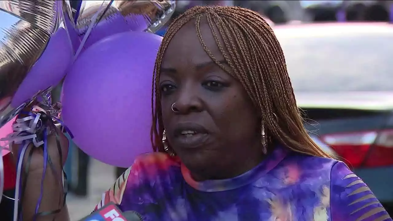 Family, friends gather to remember South Street shooting victim Alexis Quinn