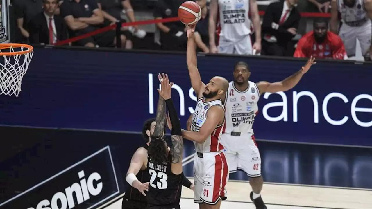 Finale scudetto, Milano parte col botto: 66-62 in casa Virtus con Shields e Datome super