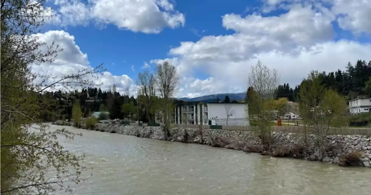 Many B.C. rivers reaching ‘near capacity’; province is monitoring closely for potential floods | Globalnews.ca