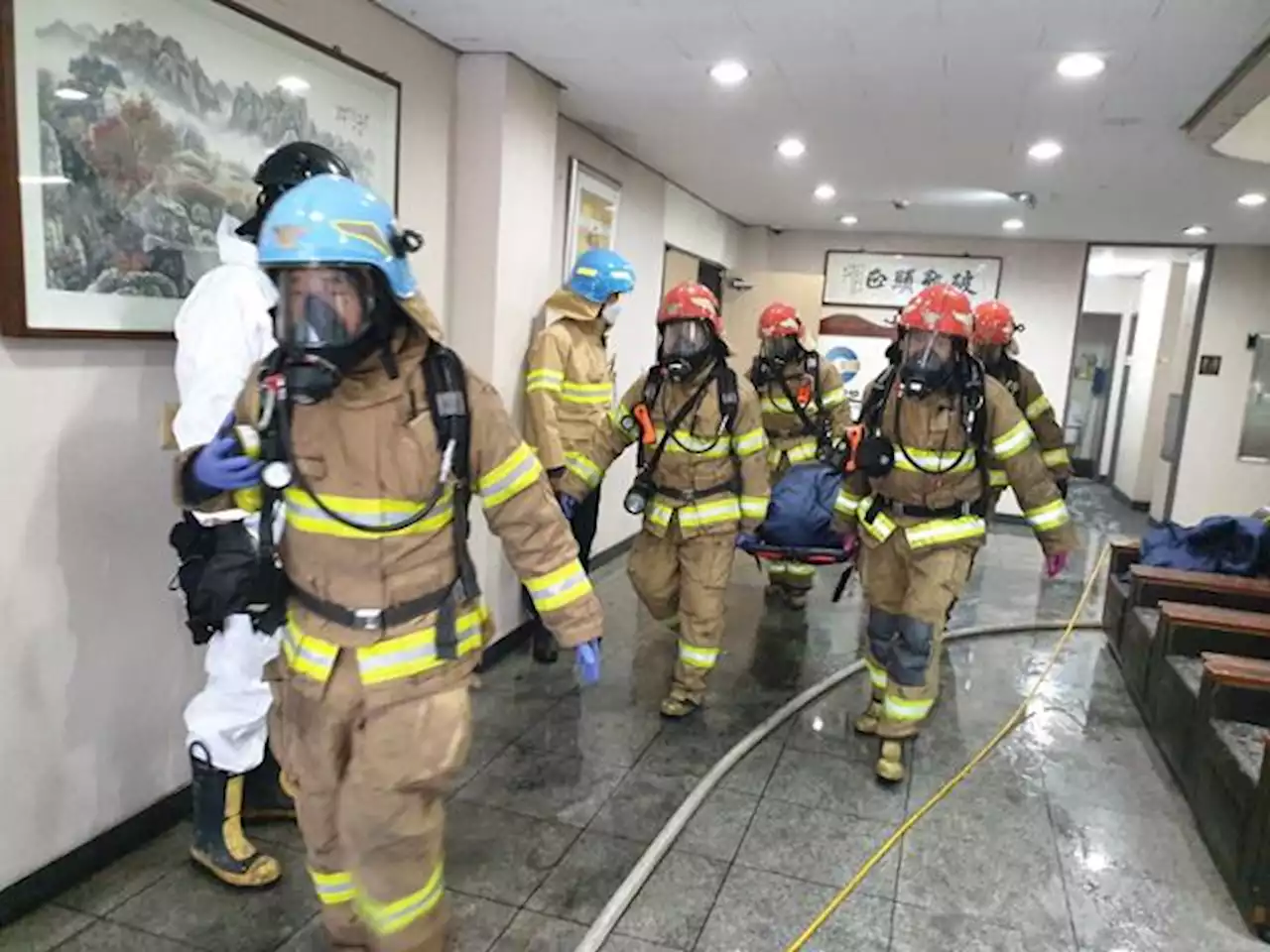 [속보] 대구 변호사 빌딩서 방화 추정 '불'…7명 사망 46명 부상