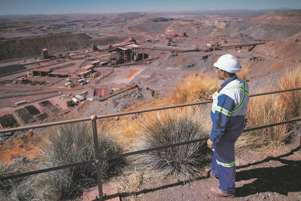 Anglo American secures R1.5bn sustainability-linked loan | Fin24