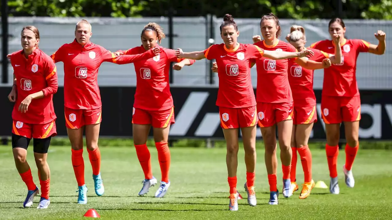 Oranjevrouwen begonnen aan EK-voorbereiding: 'Hier is lang naar uitgekeken'