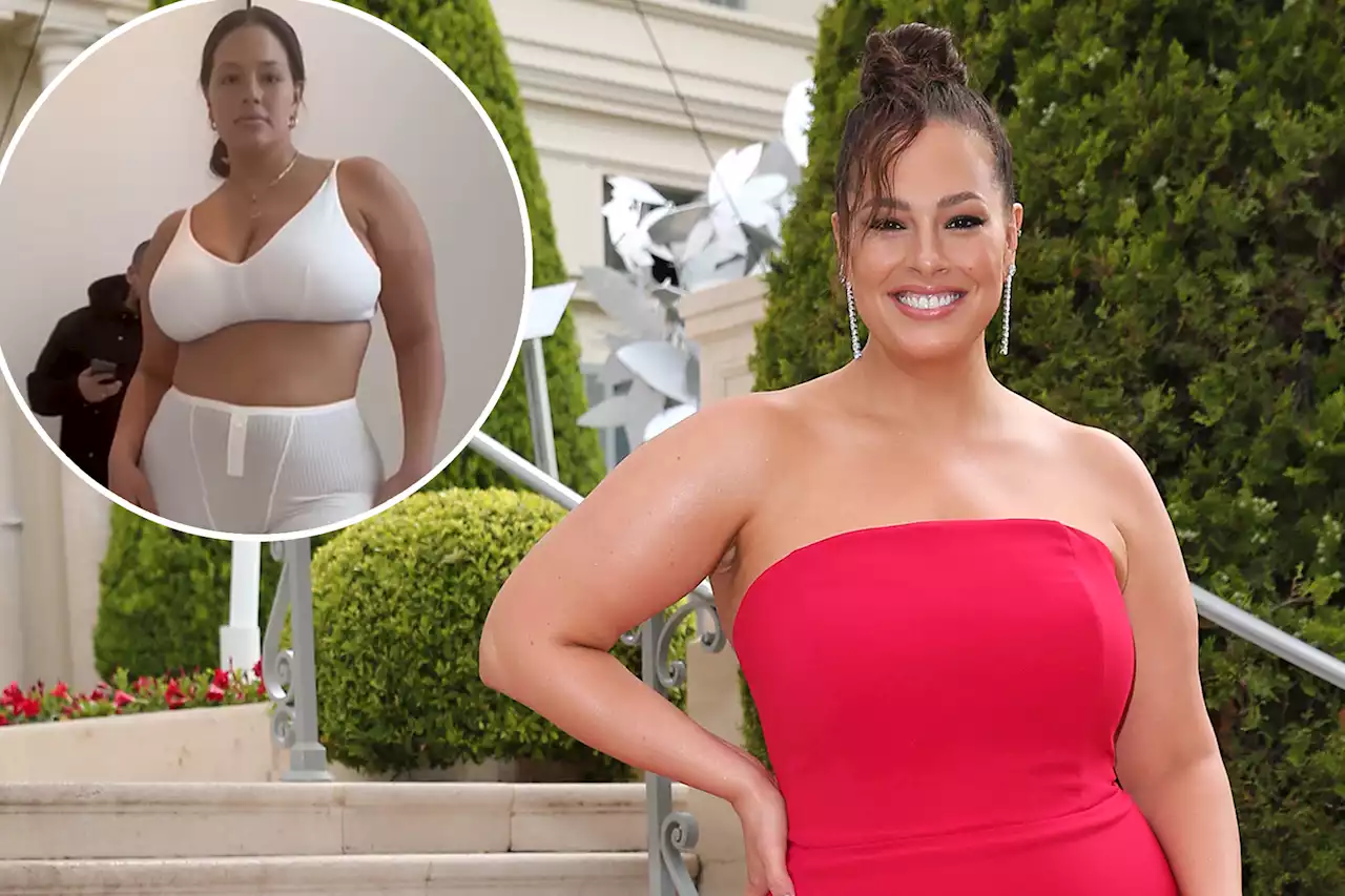 Ashley Graham dances in underwear 5 months after giving birth