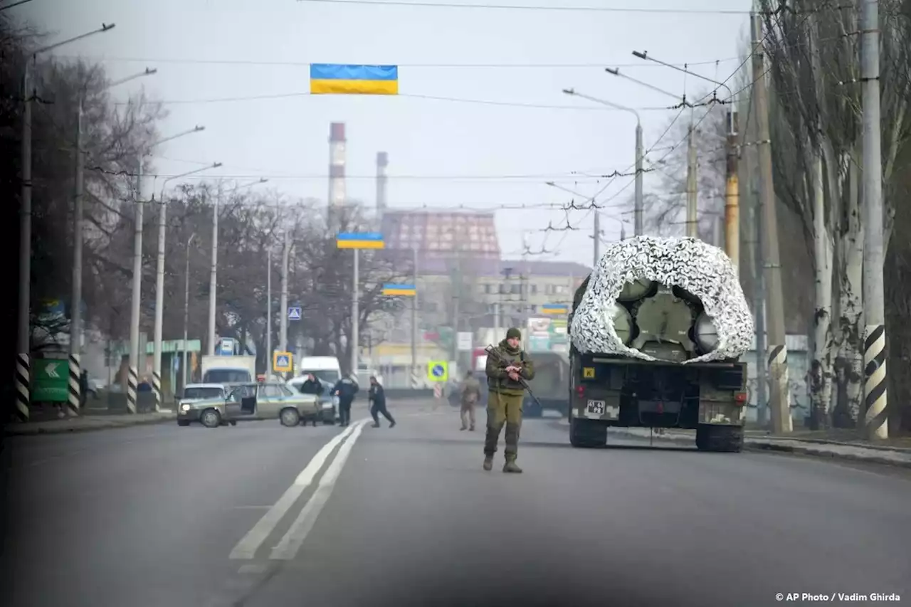 Украинские военные удерживают людей на заводеКондиционер в Краматорске - РИА Новости, 09.06.2022